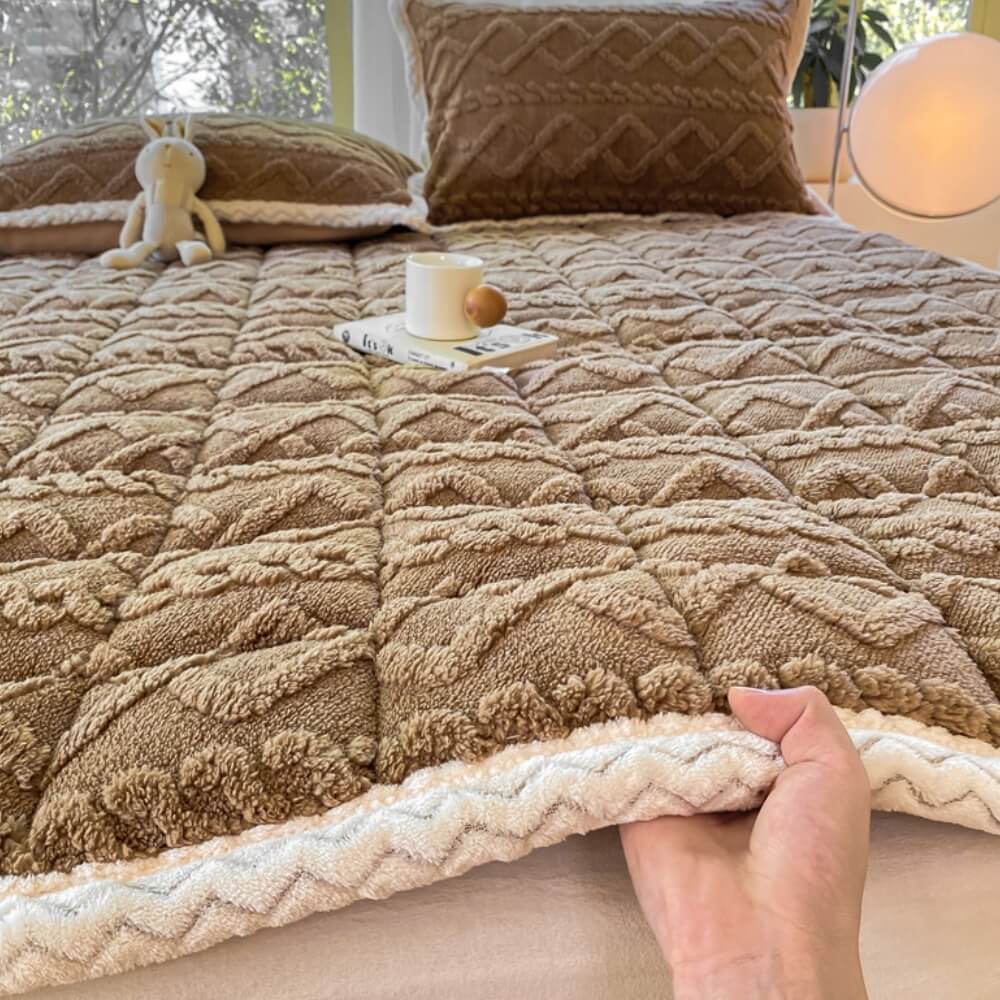 Twisted Jacquard plüss vastag kényelmes csúszásmentes matracbetét